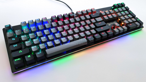 Клавиатура A4Tech Bloody B828N Light Strike Neon, USB 1.8m, 0.2ms, мех клавиатура с переключателями